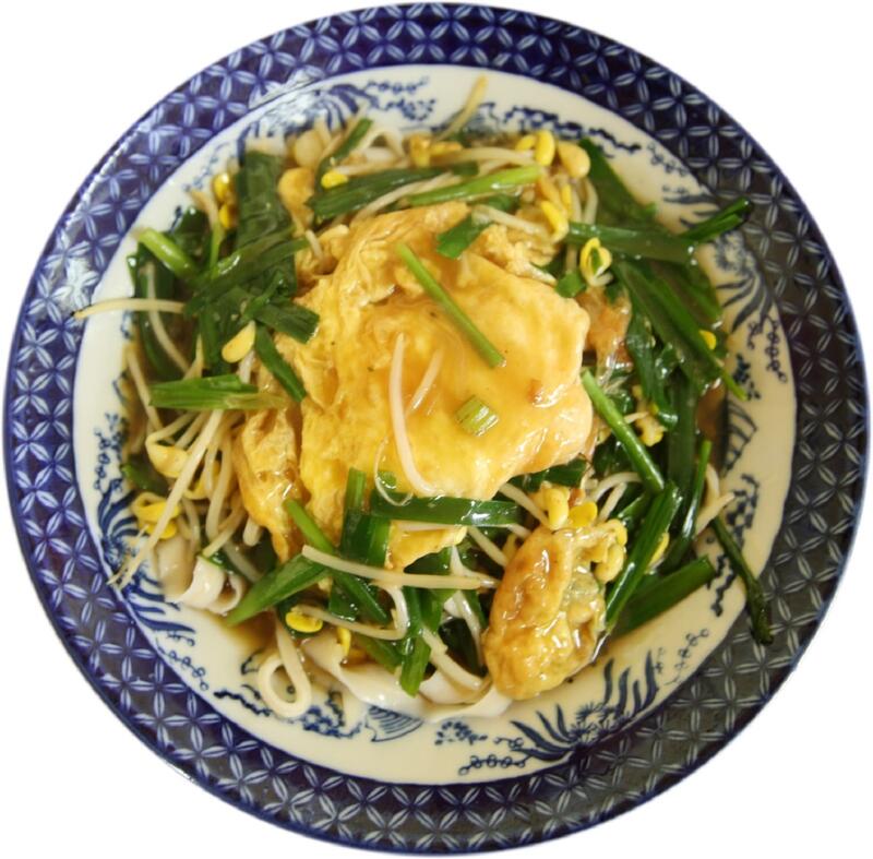 Noodle with chinese chive. bean sprout & egg sauce