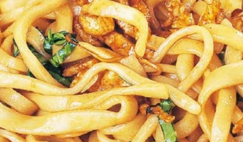 Chicken Chown Mein